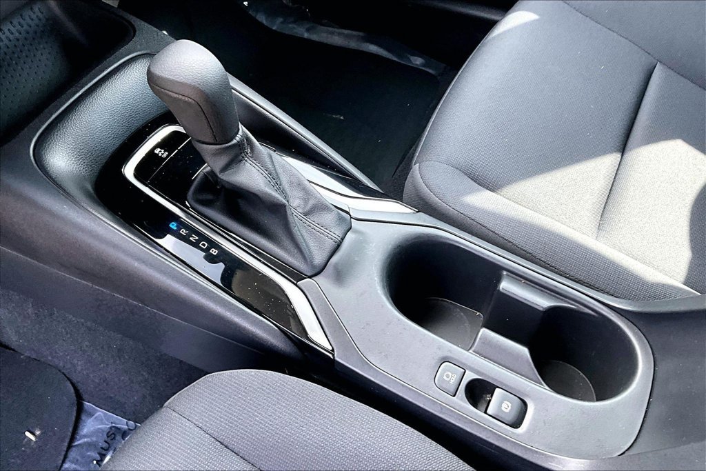 Used 2023 Toyota Corolla LE FWD image 19