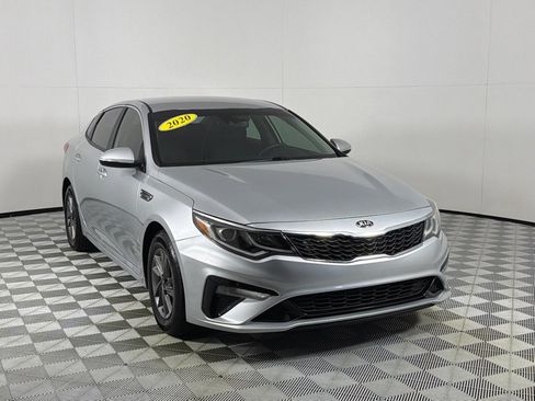 Used 2020 Kia Optima LX FWD image 3