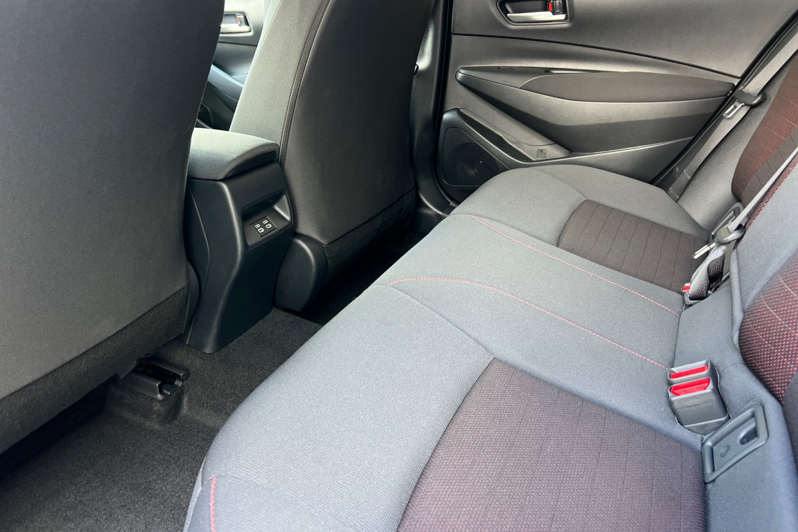 Certified 2026 Toyota Corolla SE FWD image 12