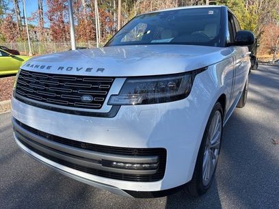 Used 2025 Land Rover Range Rover SE
