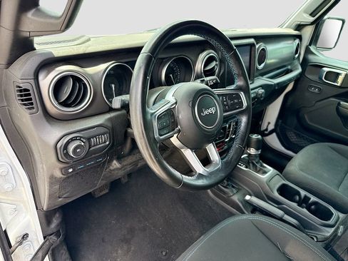 Used 2021 Jeep Wrangler Unlimited Rubicon 4xe w/ Safety Group AWD/4WD image 11