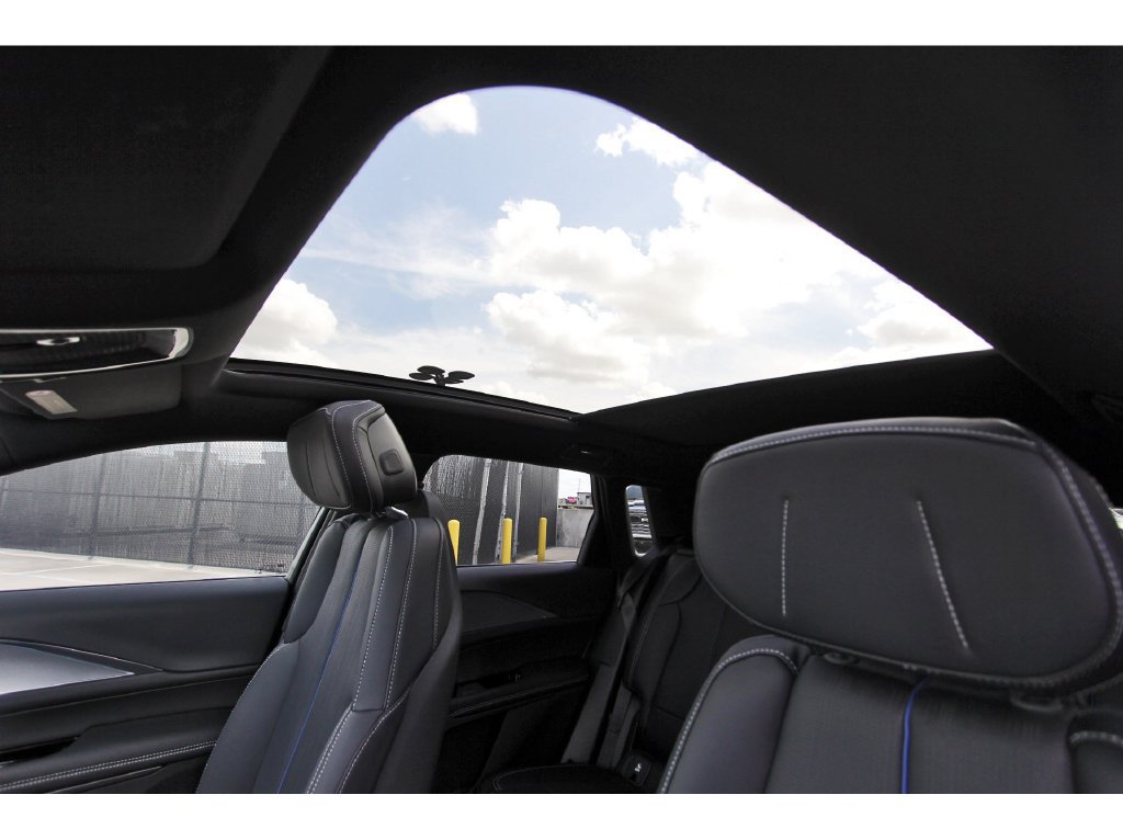 New 2027 Cadillac Lyriq Sport RWD image 23