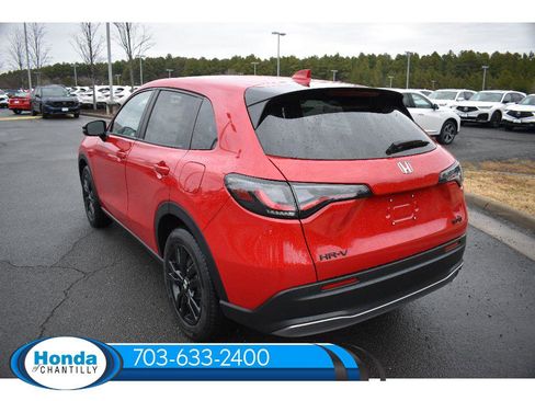 New 2026 Honda HR-V Sport image 5