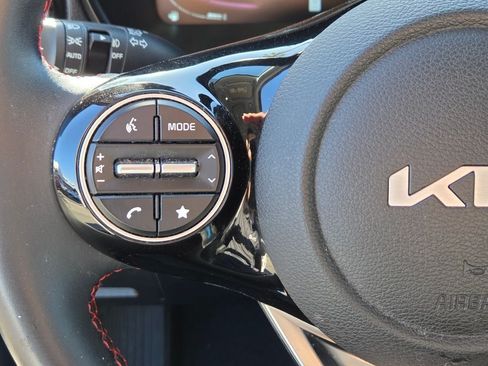 Used 2023 Kia Soul GT-Line w/ GT-Line Technology Package FWD image 25