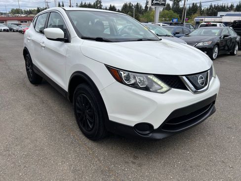 Used 2019 Nissan Rogue Sport S AWD/4WD image 7
