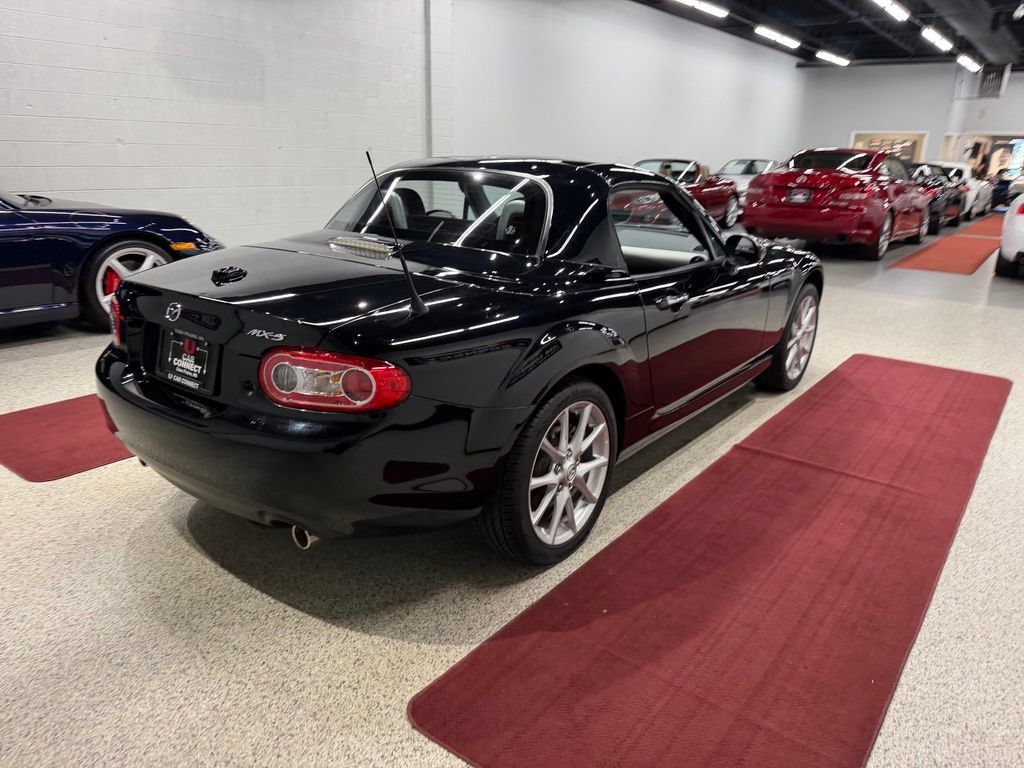 Used 2012 MAZDA MX-5 Miata Grand Touring w/ Premium Pkg RWD image 42