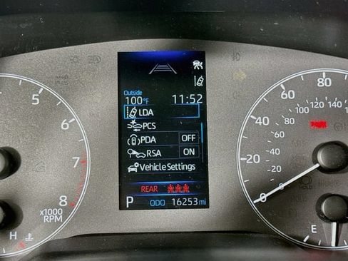 Certified 2025 Toyota Corolla LE FWD image 14