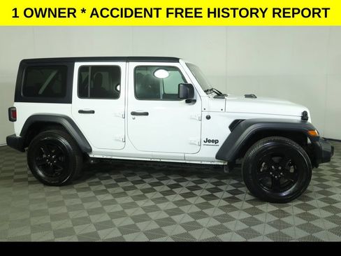 Used 2023 Jeep Wrangler Unlimited Sport AWD/4WD image 2