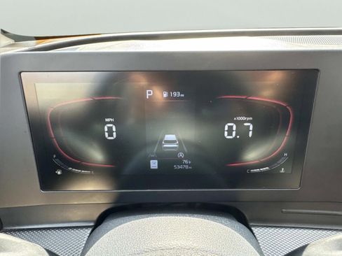 Used 2024 Kia Sportage LX image 35