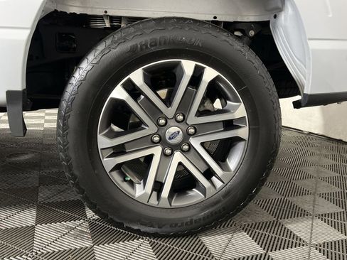 Used 2022 Ford F150 XL w/ STX Appearance Package image 12