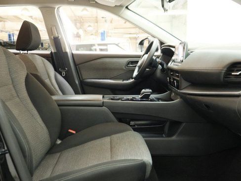 Used 2021 Nissan Rogue S AWD/4WD image 22