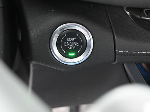 Used 2023 Buick Envision Preferred FWD image 40