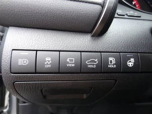 Used 2023 Toyota Camry XSE w/ Navigation Package image 15