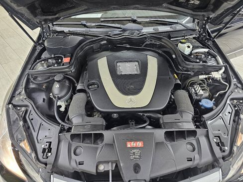 Used 2011 Mercedes-Benz E 350 Coupe image 41