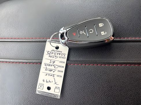 Used 2025 Chevrolet Blazer RS image 28