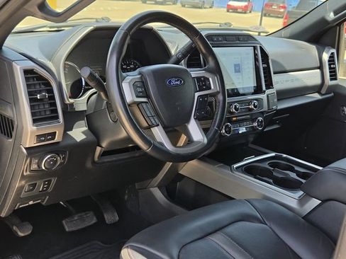 Used 2022 Ford F250 Platinum AWD/4WD image 18