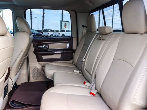 Used 2017 RAM 1500 Laramie w/ Convenience Group AWD/4WD image 23