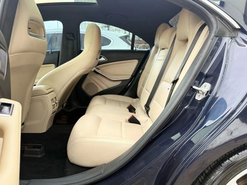 Used 2017 Mercedes-Benz CLA 250 4MATIC image 29