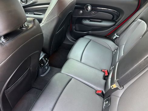 Used 2017 MINI Cooper Clubman ALL4 AWD/4WD image 4