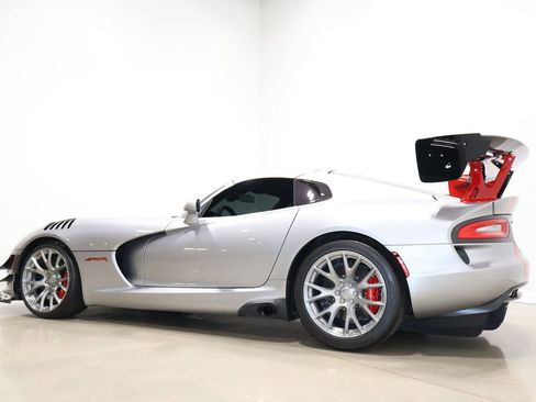 Used 2017 Dodge Viper GTC w/ ACR Package image 7