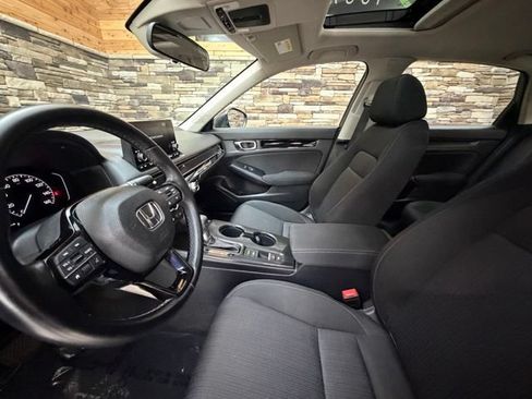Used 2024 Honda Civic EX image 13