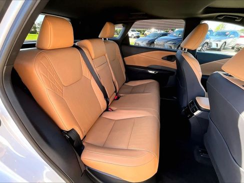 Certified 2025 Lexus RX 350 Premium w/ Accessory Package (Z1) FWD image 20