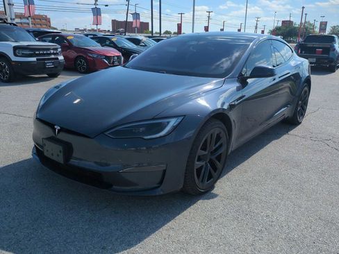 Used 2022 Tesla Model S image 4