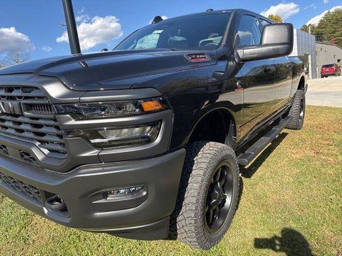 New 2026 RAM 2500 Tradesman image 36