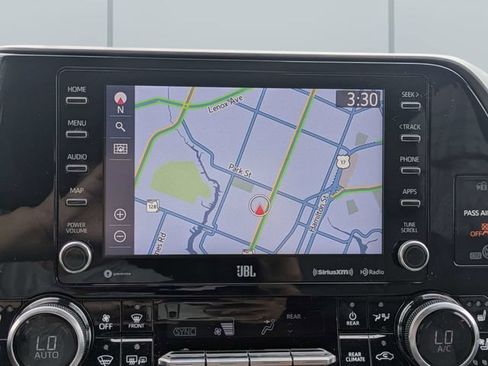 Used 2020 Toyota Highlander Limited FWD image 24