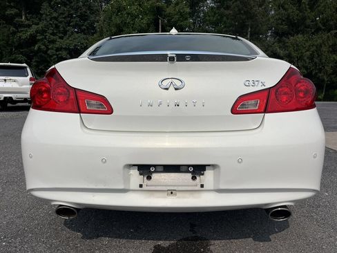Used 2013 INFINITI G37 x Sedan w/ Premium Pkg AWD/4WD image 4