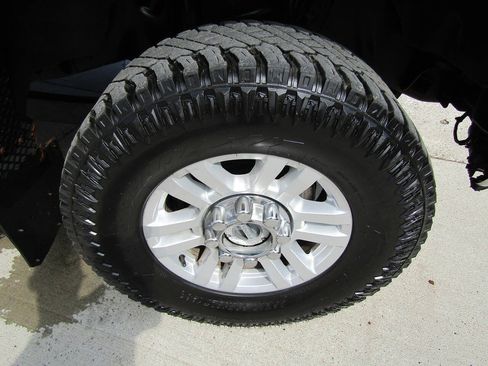 Used 2019 Ford F350 XLT w/ XLT Value Package AWD/4WD image 17