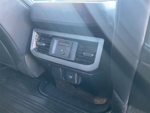 Used 2024 Ford F450 Platinum w/ FX4 Off-Road Package image 21