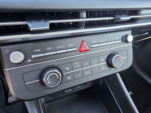 New 2026 Hyundai Tucson SE image 22