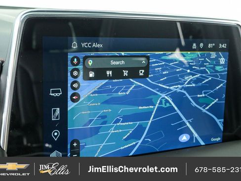 Used 2024 Chevrolet Suburban RST w/ Luxury Package RWD image 14