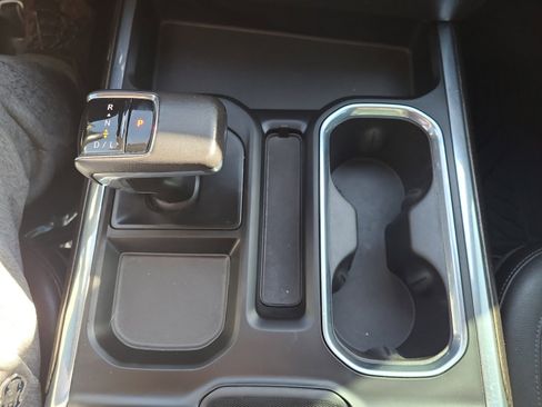 Used 2022 Chevrolet Silverado 1500 LT Trail Boss w/ Convenience Package II image 20