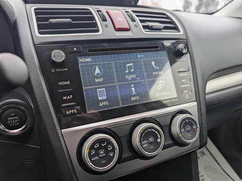 Used 2015 Subaru Crosstrek 2.0i Limited image 23