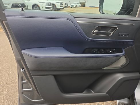 New 2026 INFINITI QX80 4WD w/ Sport Exterior Package image 5