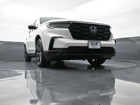 Certified 2023 Honda Pilot Sport image 27