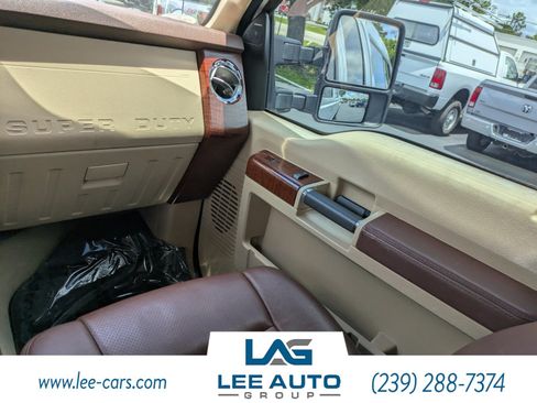 Used 2014 Ford F350 King Ranch w/ Snow Plow Prep Package AWD/4WD image 15