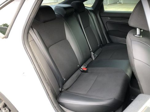Certified 2022 Honda Civic Sport image 17