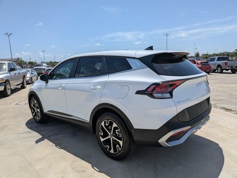 Certified 2023 Kia Sportage EX FWD image 6