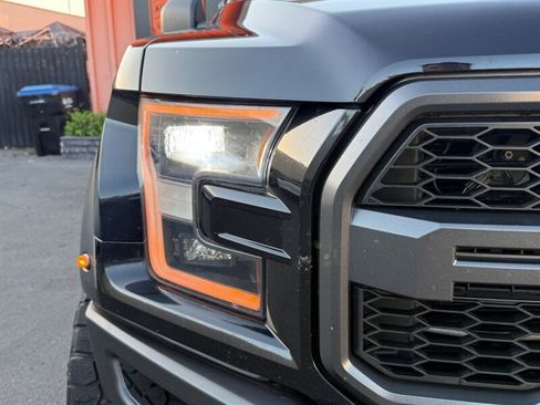 Used 2018 Ford F150 Raptor w/ Equipment Group 801A Mid image 3