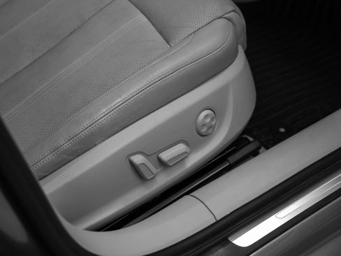 Used 2014 Audi A6 3.0T Prestige w/ Prestige Package image 20
