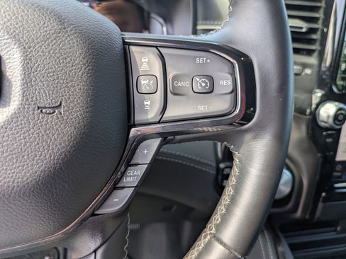 Used 2023 RAM 1500 Limited AWD/4WD image 19