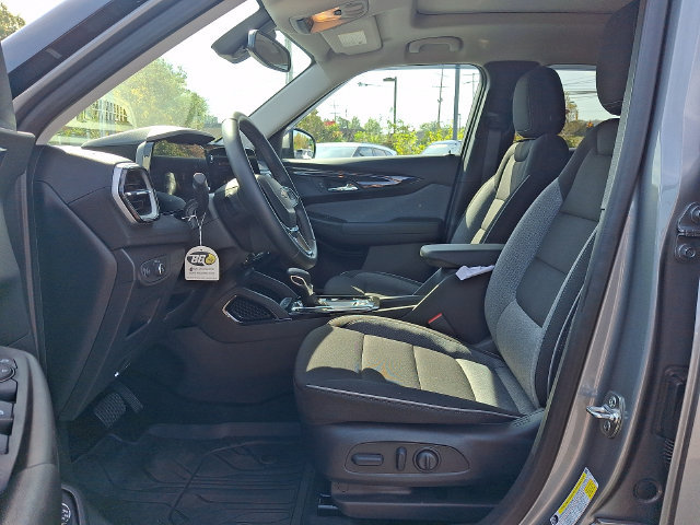 Used 2026 Chevrolet TrailBlazer LT w/ Convenience Package AWD/4WD image 13