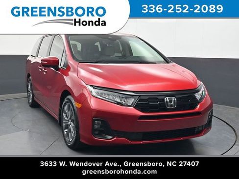 New 2026 Honda Odyssey Touring image 1