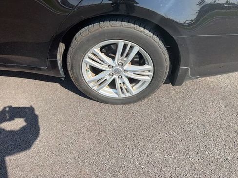 Used 2013 INFINITI G37 x w/ Premium Pkg image 21