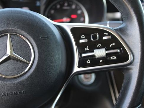 Used 2020 Mercedes-Benz GLC 300 4MATIC image 18