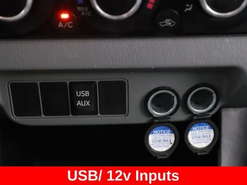 Used 2015 Toyota Tacoma 4x4 Double Cab w/ SR5 Package image 5