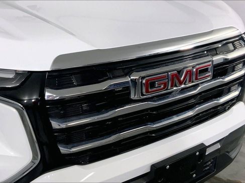 Used 2025 GMC Terrain Elevation AWD/4WD image 28